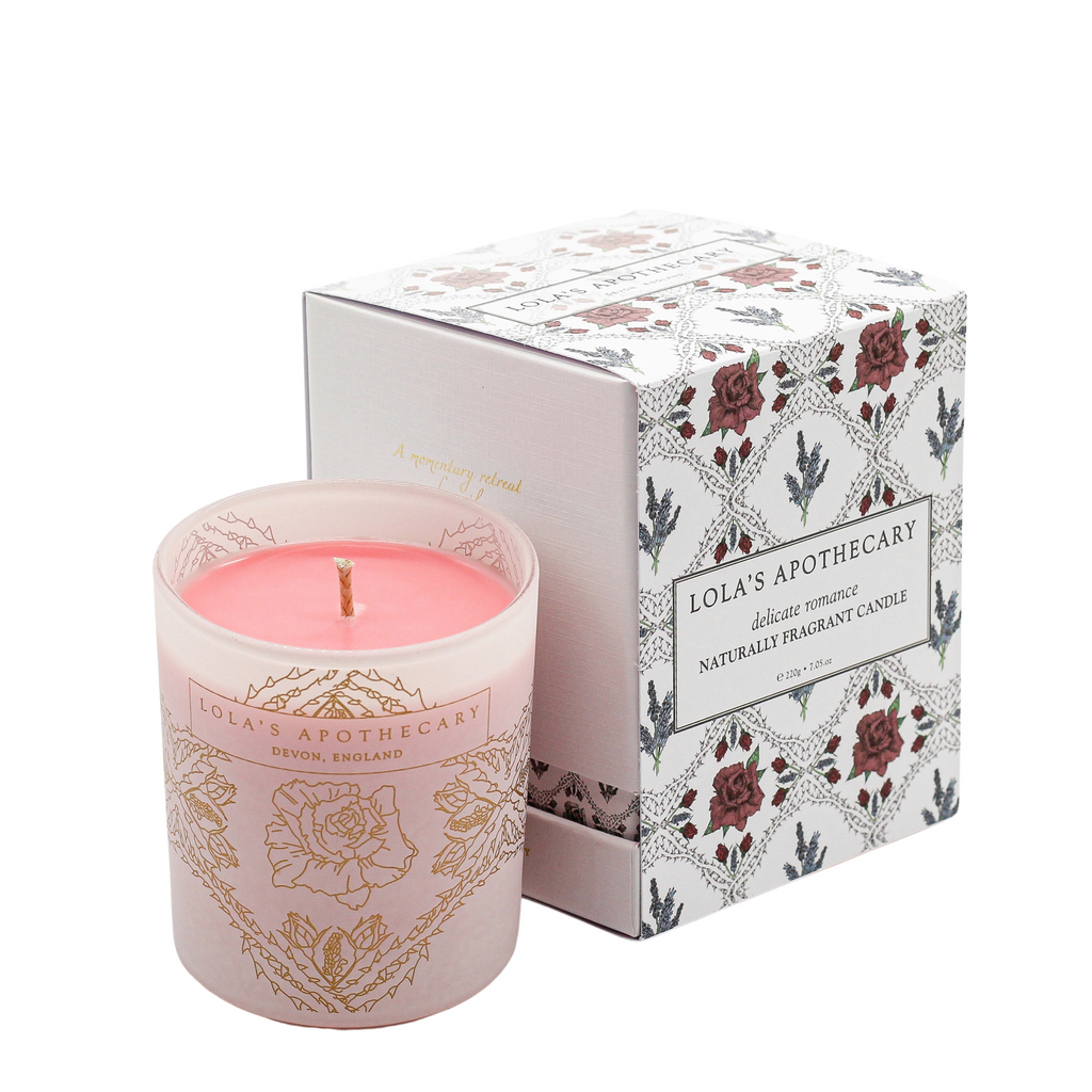 Delicate Romance Naturally Fragrant Candle